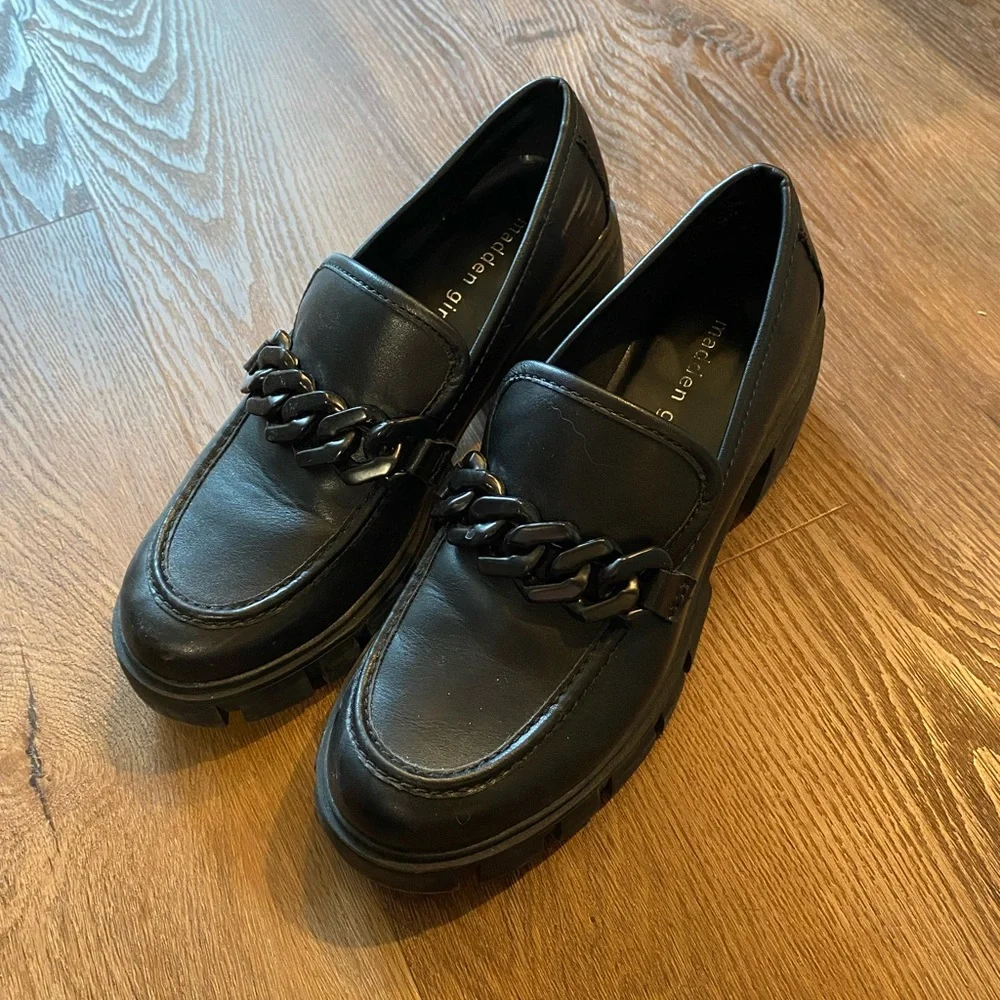 Madden Girl Black Chunky Chain Platform Loafers
